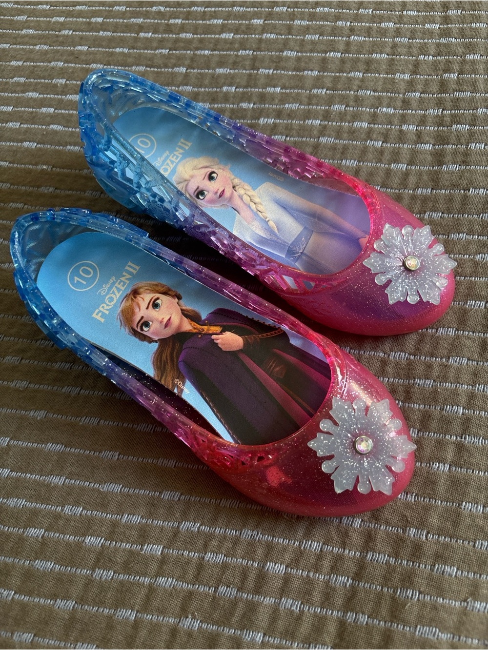 Disney Frozen 2 Anna Elsa Glitter Ombre Light Up Jelly Shoe Heels Size 10